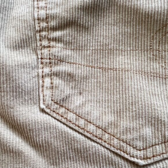 American Eagle Jeans Women's Size 10 Tan Mom Straight Corduroy Stretch - Picture 13 of 13